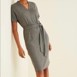 Amour Vert Marguerite Dress in Gray